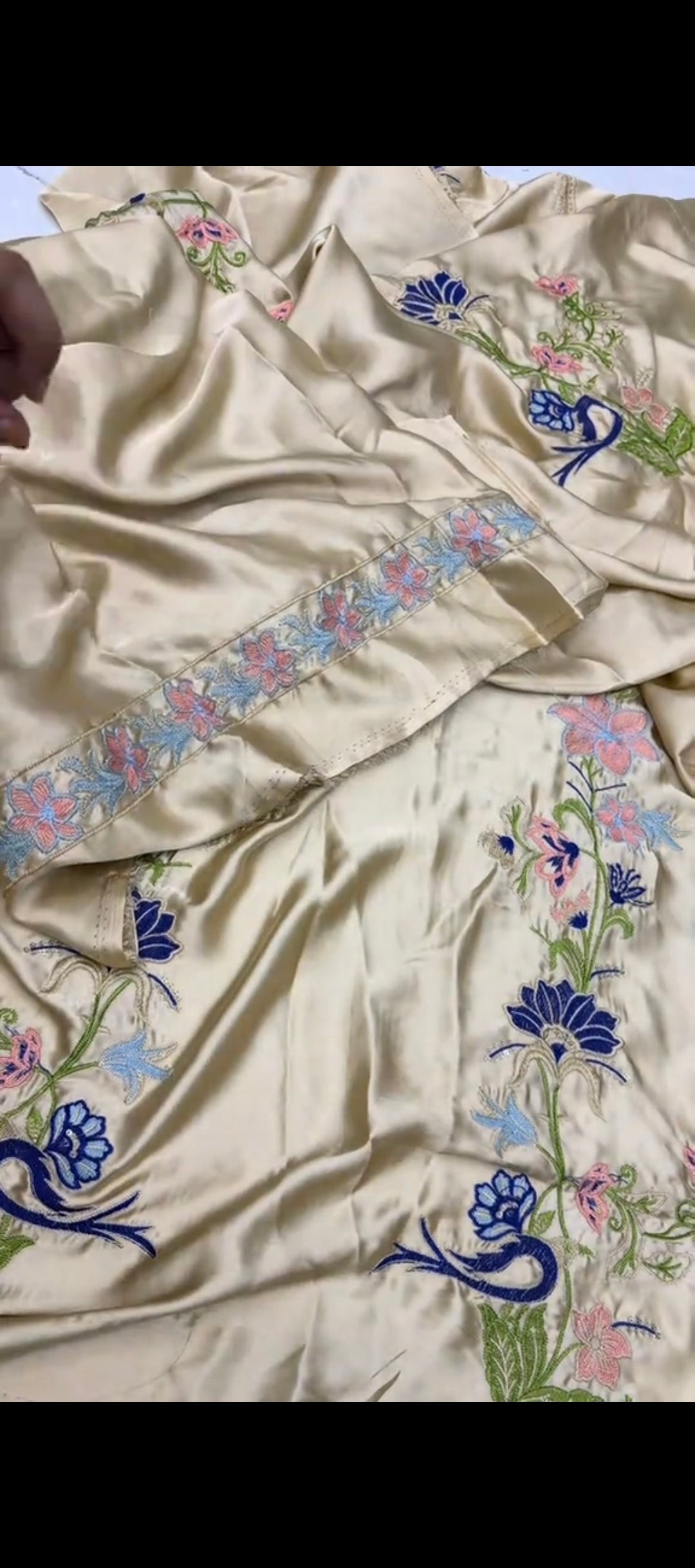 ✨ Grace in Every Stitch – 2 Piece Silk Embroidered Suit ✨