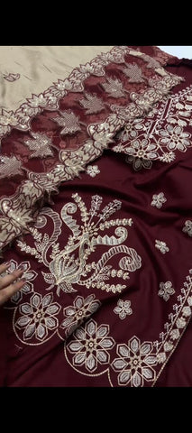 🍷 Luxury Maroon Khaddar 3-Piece Suit with Elegant Embroidery